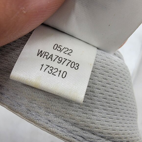 Wilson Tennis White Visor Hat Cap Adjustable Breathable Casual Sports - Picture 9 of 9